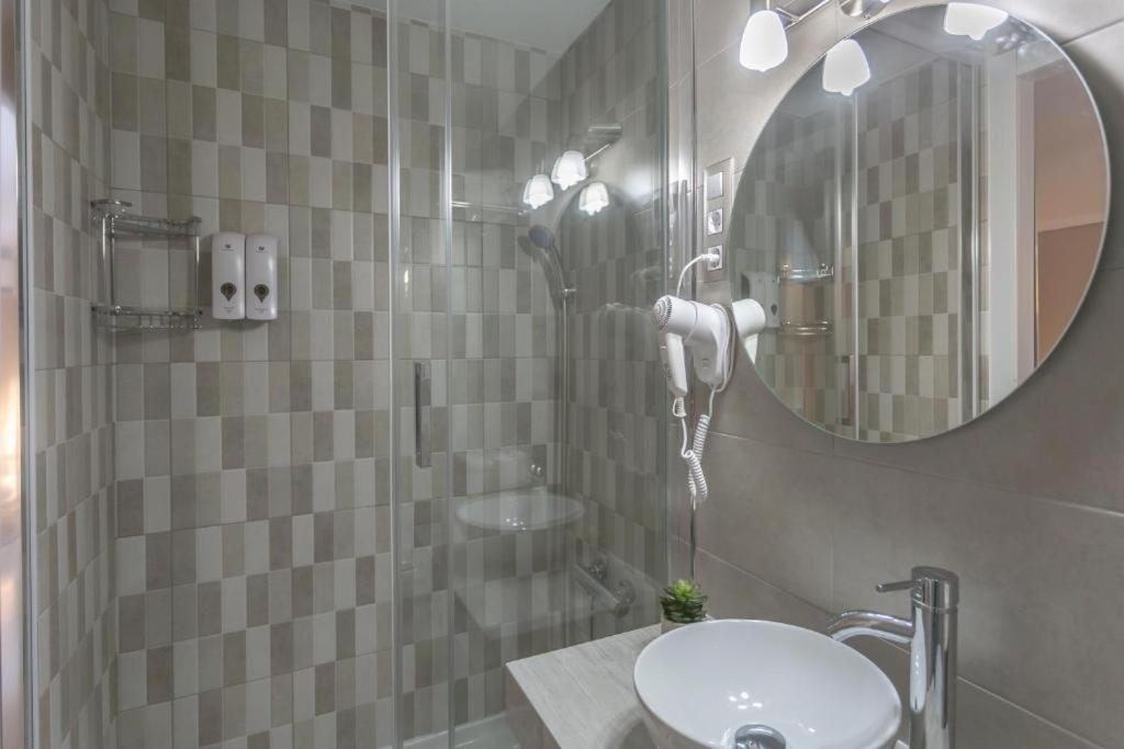 Luminosity Square Studio. Francos 14 Appartement *